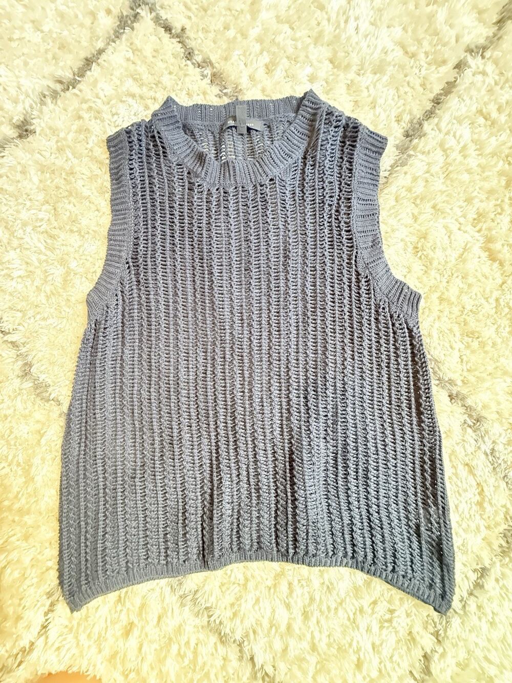 Grade & Gather Gray Light-Knit Crew Neck Sleeveless Sweater Vest, Size S